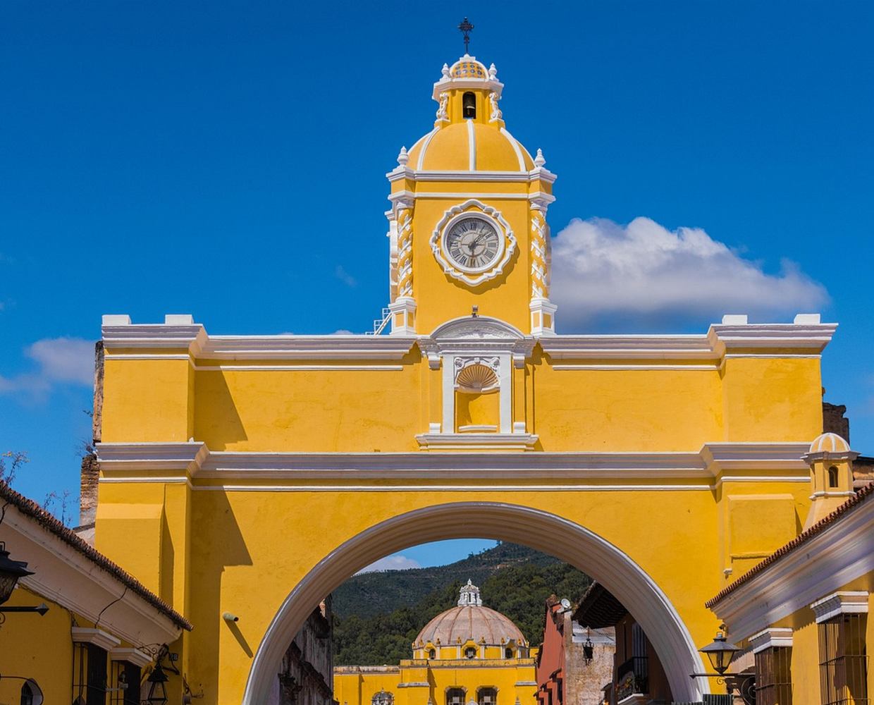 Les Éclaireurs du Voyage - Destination - Guatemala - Itinéraire 3 - Image itinéraire - la antigua by Javier González on Pixabay