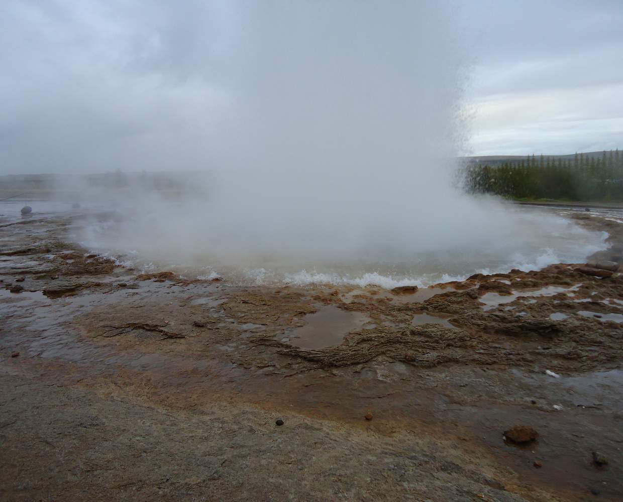 Les Éclaireurs du Voyage - Journal - Blog - Article20 - islande en famille geysers by stéphanie taupin