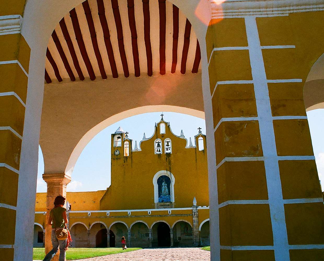 Les Éclaireurs du Voyage - Journal - Blog - Article 22 - Mexique villes coloniales Izamal by Stéphanie Taupin