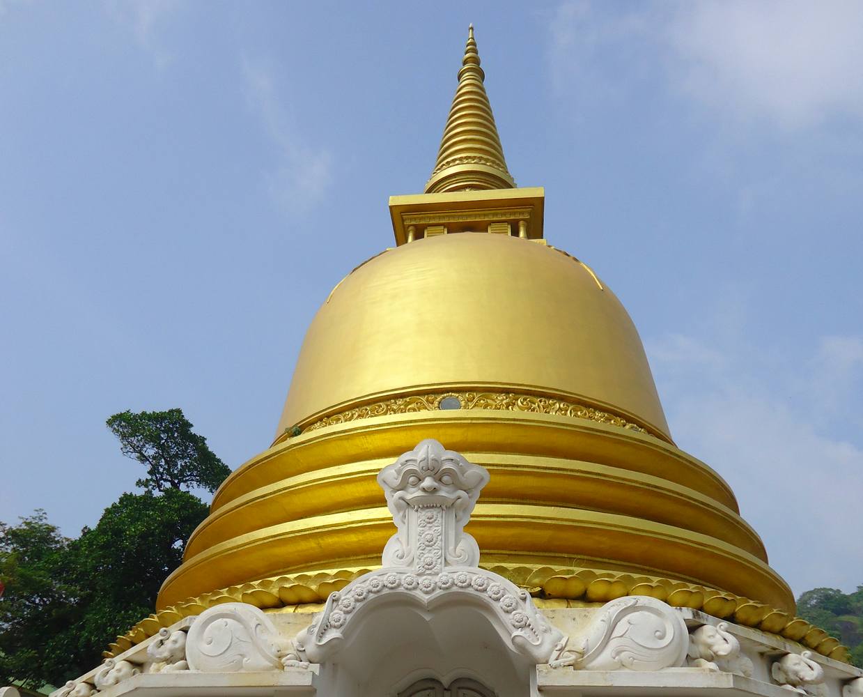 Les Éclaireurs du Voyage - Destination - Sri Lanka - Itinéraire 4 - Image itinéraire - stupa by Stéphanie Taupin