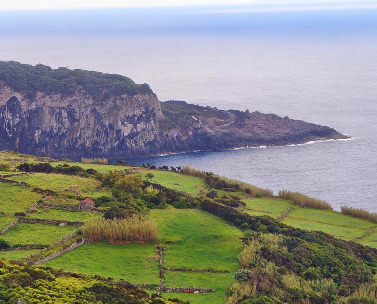 Les Éclaireurs du Voyage - Destination - Açores - Itinéraire 3 - Image itinéraire - Graciosa praia by praia56 on Pixabay