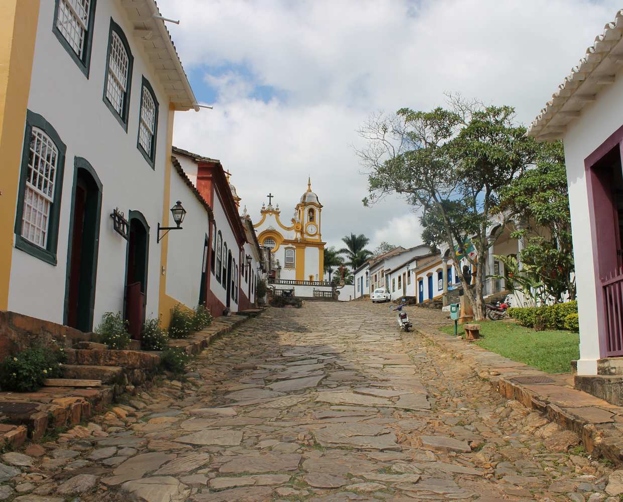 Les Éclaireurs du Voyage - Journal - Blog - Article 27 - Brésil - Brésil quelle ville - Tiradentes by serginhopacheco on Pixabay