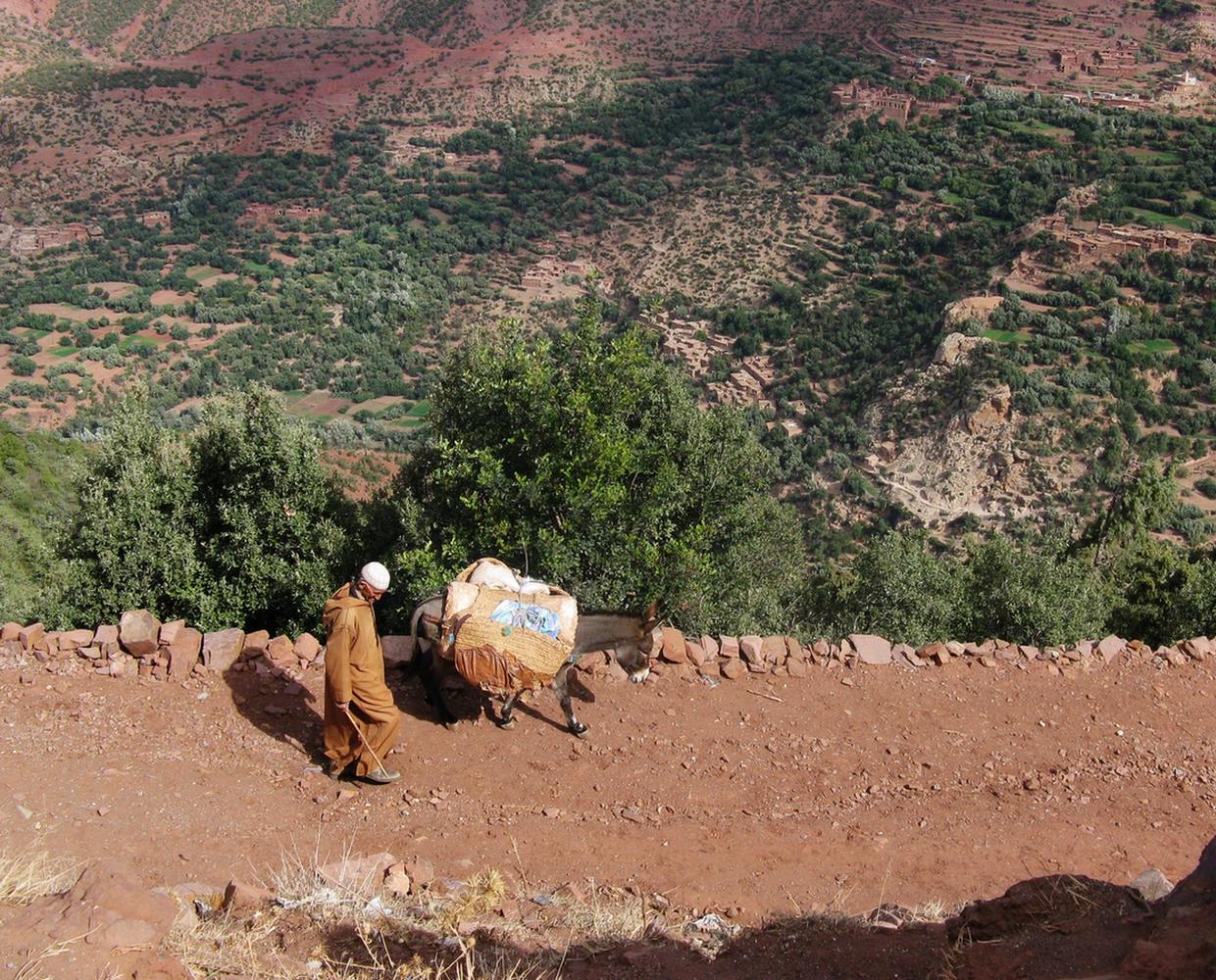 Les Éclaireurs du Voyage - Destination - Maroc - Itinéraire 3 - Image itinéraire - Atlas Aït Bouguemez by Evelie86 on Pixabay