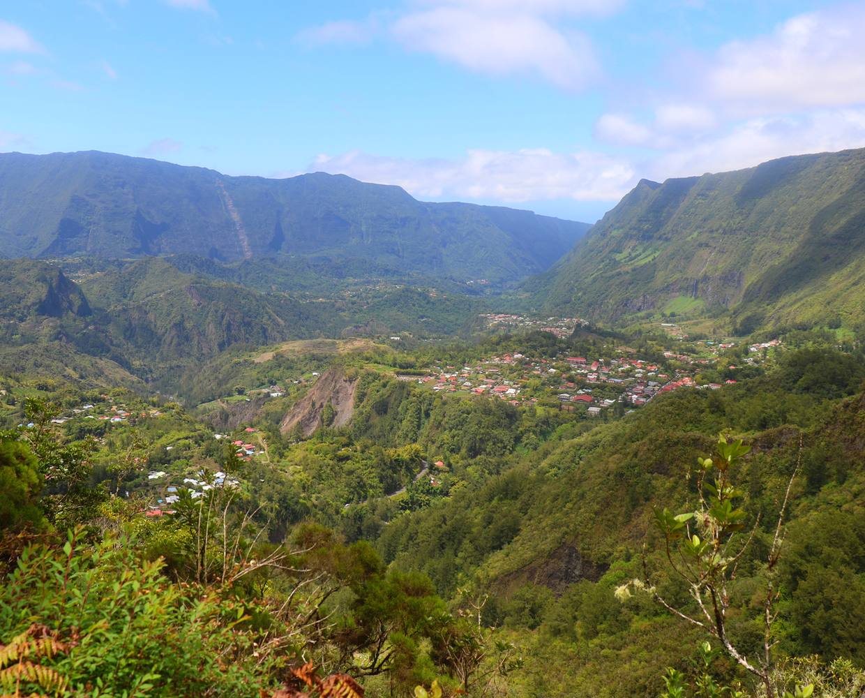 Les Éclaireurs du Voyage - Journal - Blog - Article 30 - La Réunion - quel cirque Salazie by Olivier delmee on Pixabay